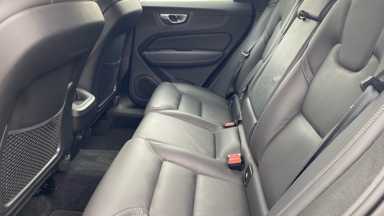 Volvo Xc60 2.0 B5P Inscription 5dr AWD Geartronic Petrol Estate